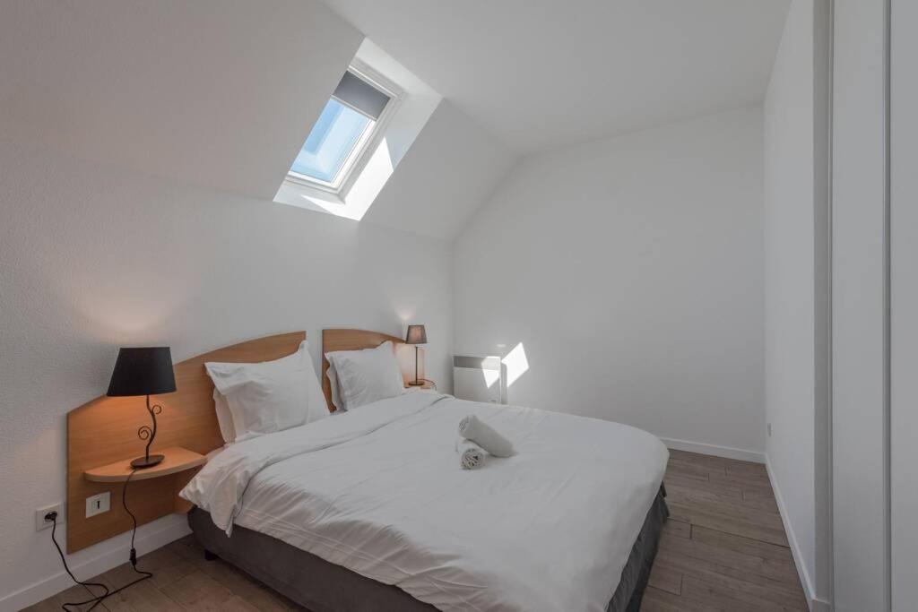 Guest House III Magny-le-Hongre Bagian luar foto
